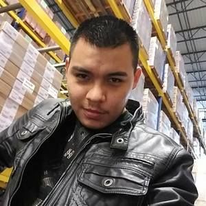 Meet your Posher, Jonathan